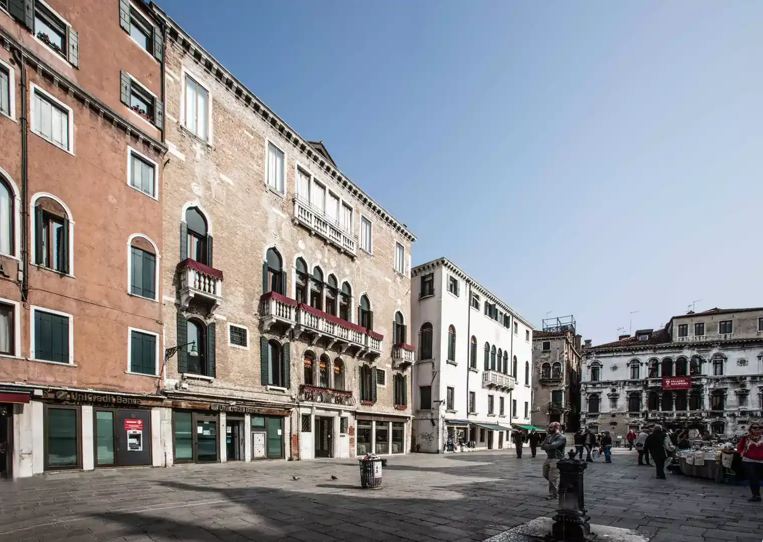 Campo Santa Maria Formosa with historic buildings and locals, steps from Hotel Palazzo Vitturi